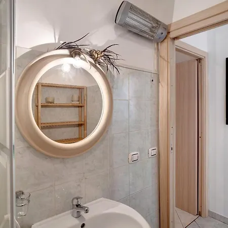 公寓 Casa Via Monta In Centro 圣雷默