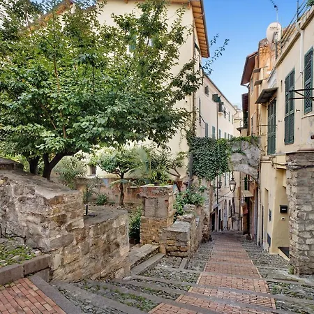 Casa Via Monta In Centro 公寓